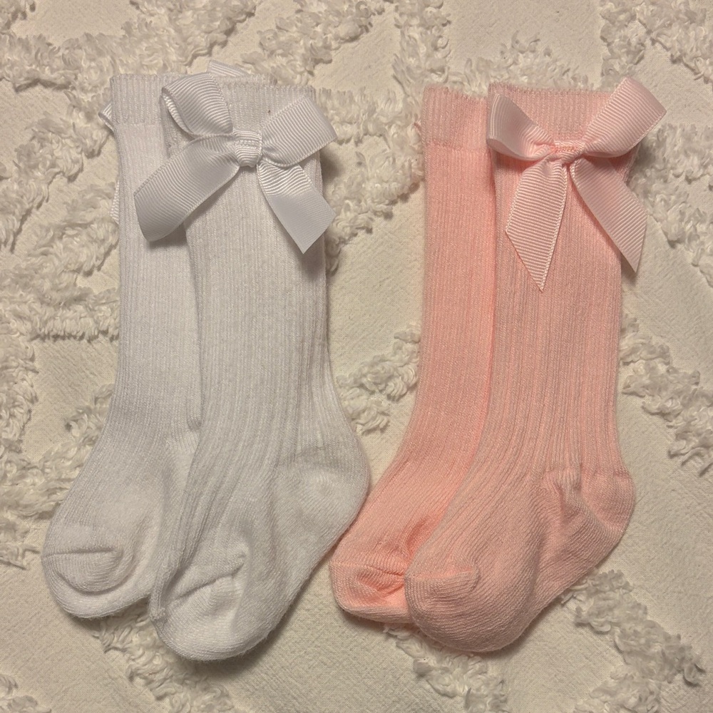 Edgehill Collection Girls Knee-High Socks with Bows - White and Pink, twins